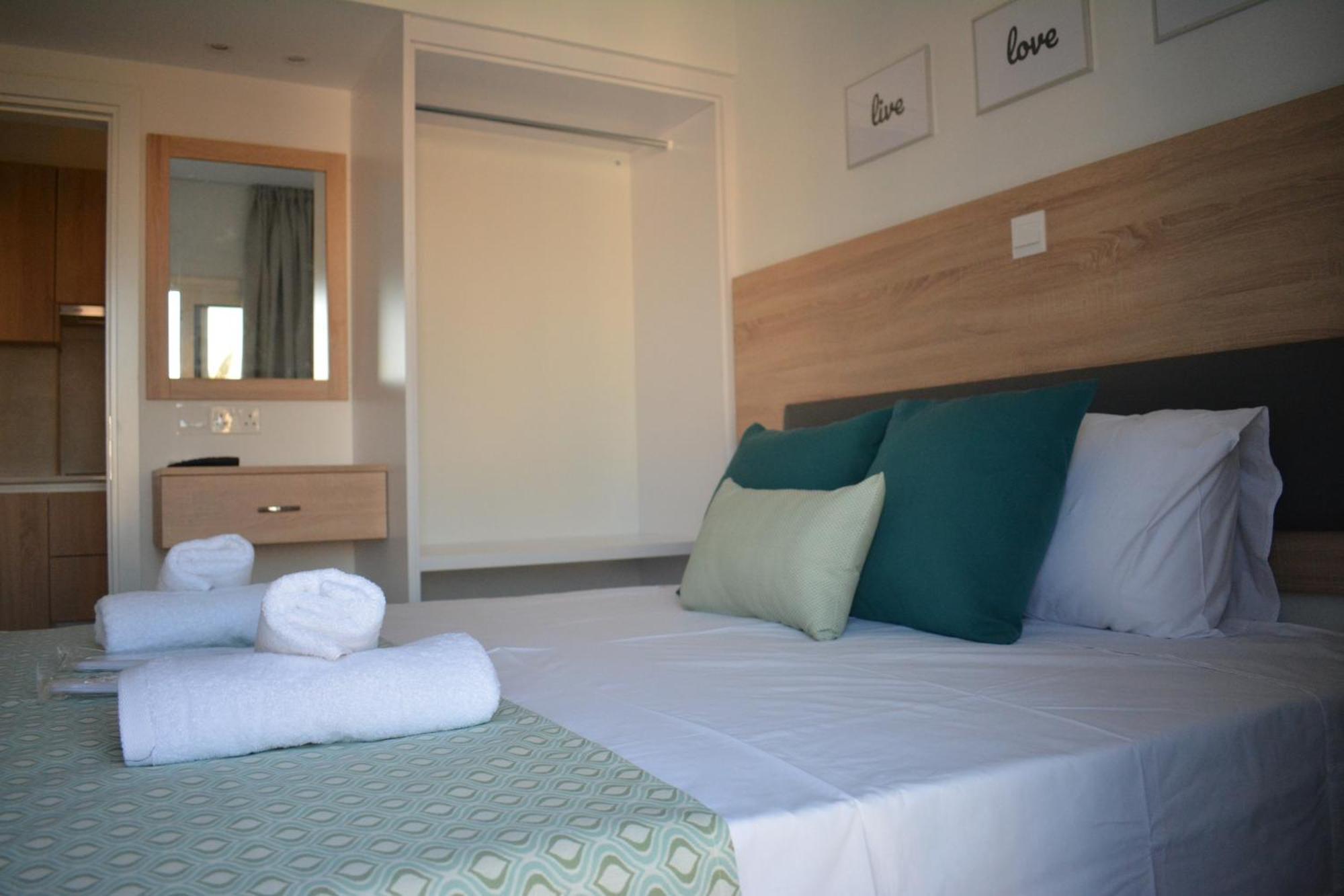 Green Bay Suites Protaras Exterior photo
